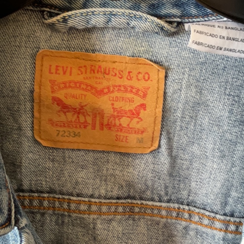 Levi's® Premium
TRUCKER JACKET - Picture 9 of 14